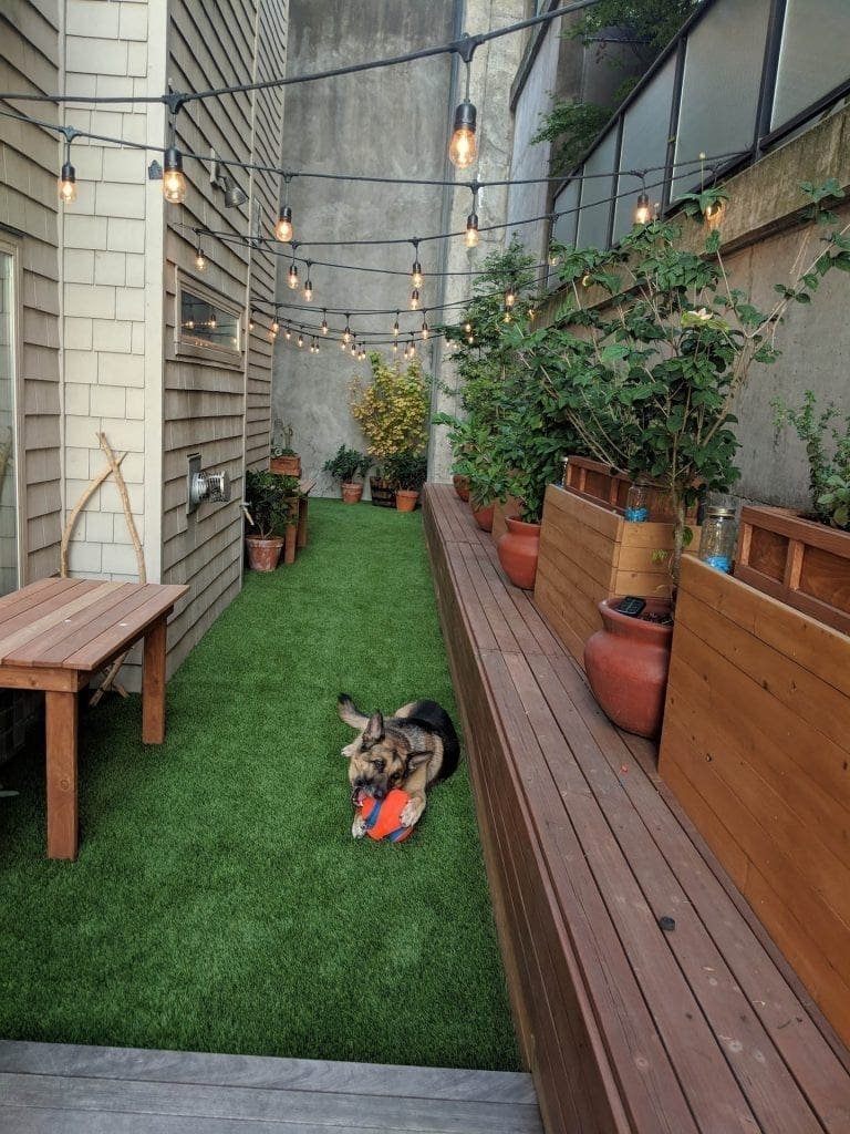 Synthetic pet turf run